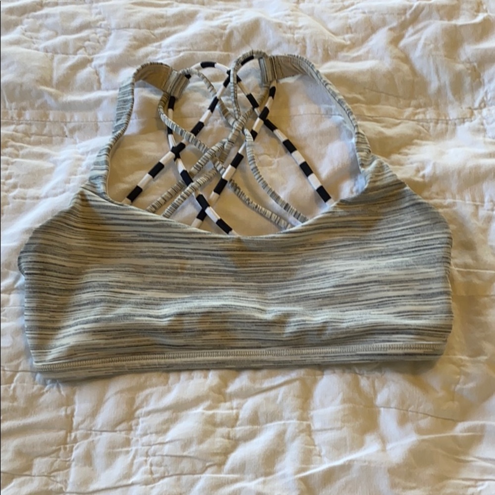 Lululemon free to be wild bra